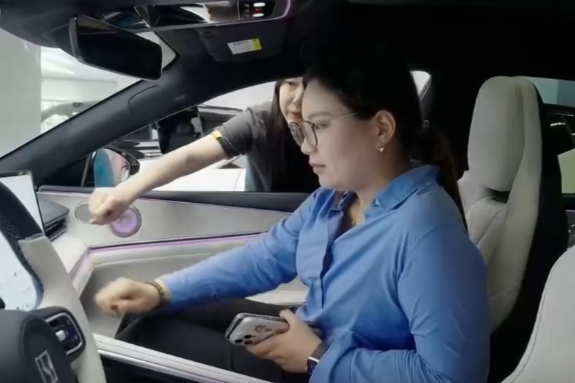 “首次”“新高”“紀錄”……借助關鍵詞解鎖前10個月汽車行業“成績單”新亮點